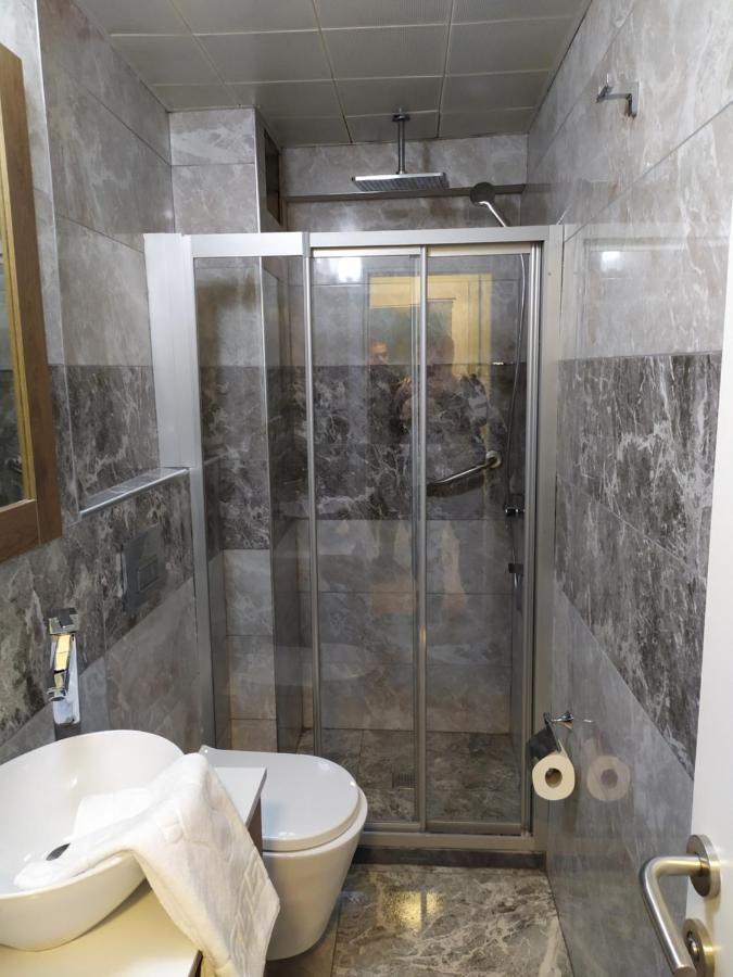 The Wolf Hotel Istanbul Exterior foto